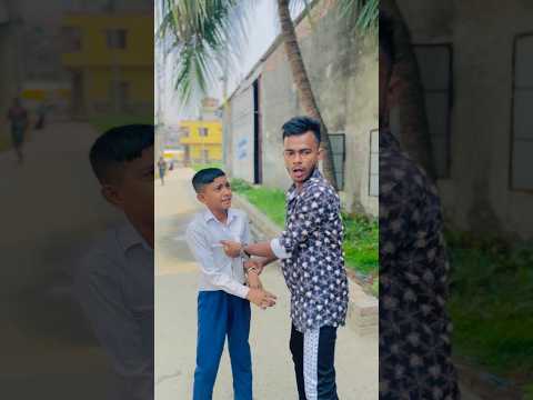 দুই কুকুর এক সাথে 🤣#funyvi#comedyvideo #shortsvideo #trendin#opbinodon