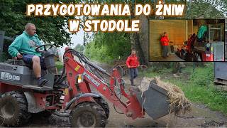 Andrzej i Jarek sprzątają stodołę przygotowanie do żniw 2025 Rolnicy z Podlasia Plutycze