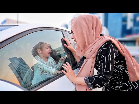 بنتنا قفلت على حالها السيارة !! اسوء يوم بحياتنا
