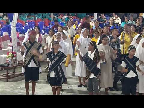 Tarian Penghormatan kepada Kristus Raja Alam Semesta di Vinduar Olilit Timur Kepulauan Tanimbar ❤️😇