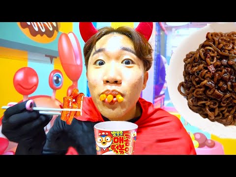 บะหมี่ดำโบรัมและโพโรโระใน MEGA HaborLand