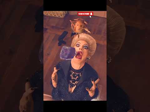 The queen of the witch drank her magic portion, which was turned to a mouse. #series #movie #fyp