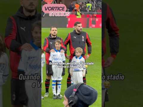 Fedez, Leone, Theo Hernàndez e Vittoria presa male 😂