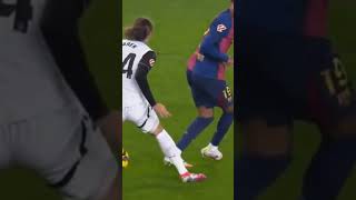 FERMÍN LÓPEZ audacious over the top assist  with his week foot🙆‍♂️