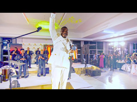 Messiah (Live) - Minister Michael Mahendere & Direct Worship