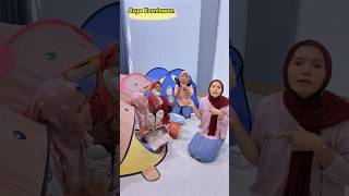 SEMUA BELI SANDAL LEBARAN,KALIAN UDAH BELI BELUM NIH #shorts