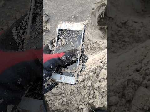 Копаю в Латвии. Большой отпуск. Так что пока без контента, друзья:(