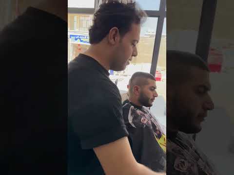ما يريد يدفع فلوس حلاقه🤷🏻‍♂️