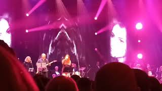 Elis Mraz - O lásce | Vzpomínkový koncert "Ve jménu IVETY" ❤️