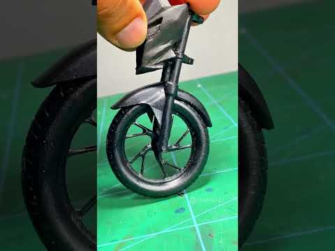Do you know which bike model is i am making??! 😀 #miniture #shorts