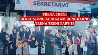 Trena Treni Bareng Keluarganya Berkunjung Ke Makam Bung karno Di Blitar