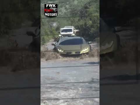 Supercarro de R$ 4 Milhões na Lama #automobile #huracan #shorts