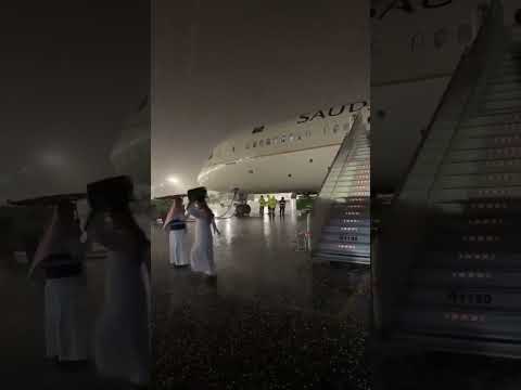Precautions to take during monsoon season for transfer passengers b/w airport terminal and aircraft