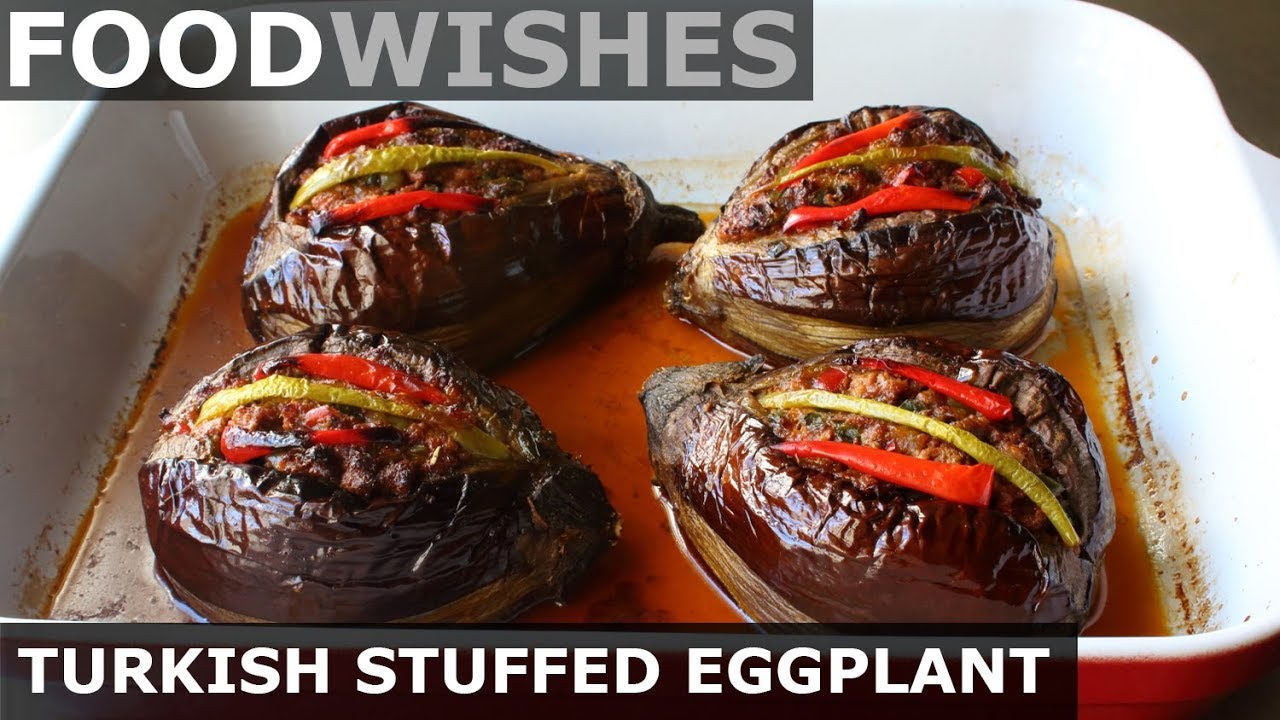Turkish Stuffed Eggplant (Karniyarik)
