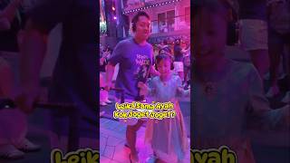 KOK ENGGA ADA LAGUNYA LEIKA JOGET ⁉️🤣 SILENT DISCO DISNEY CRUISE🤩🥳 #disney #leika #viral #shorts
