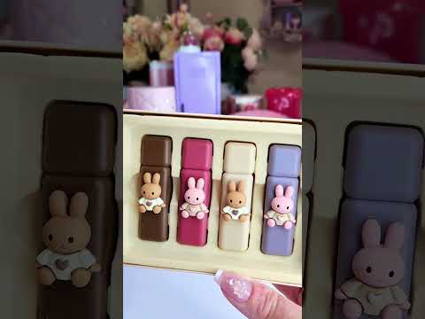 #beauty #beautyproducts #makeup #makeuphacks #lipstick #mini #shorts #asmr #oddlysatisfying #kawaii