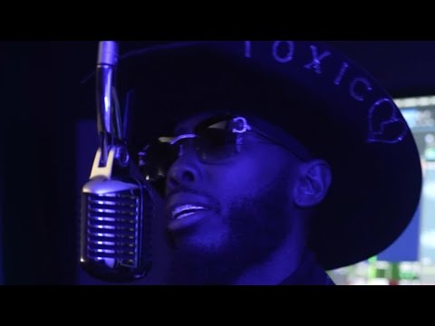 Marcellus TheSinger- How Does It Feel (Mic Drop)