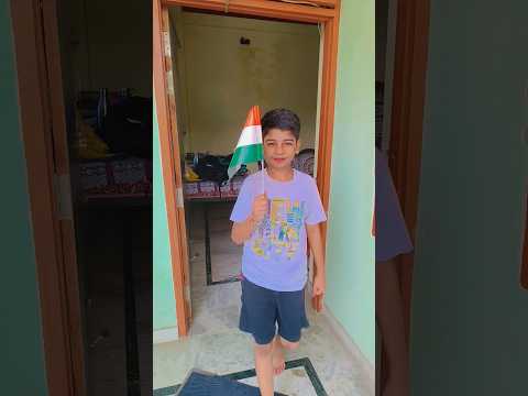 Dishu ko Indian flag chahiye ๐ฎ๐ณโฅ๏ธ๐#shorts #youtubeshorts #lovelykittudishuofficial