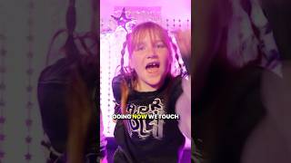 GOLDEN MAGiC -  Adley Kensley & Clair official Music Video from KPOP PARTY HUNTERS new song & dance
