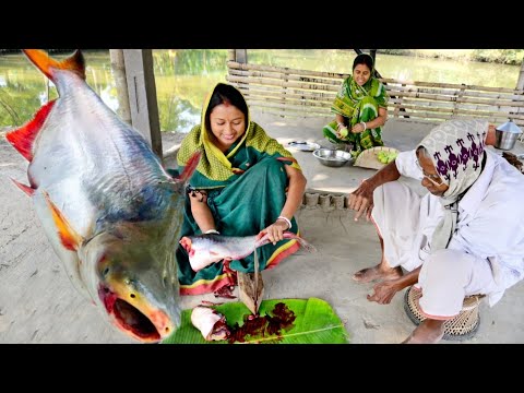 4 kg পাঙ্গাস মাছ কেটে কাঁচা টমেটো দিয়ে তেলঝাল রান্না করলাম সাথে ওলকপির ডাল আর জমিয়ে দুপুরে খাওয়া