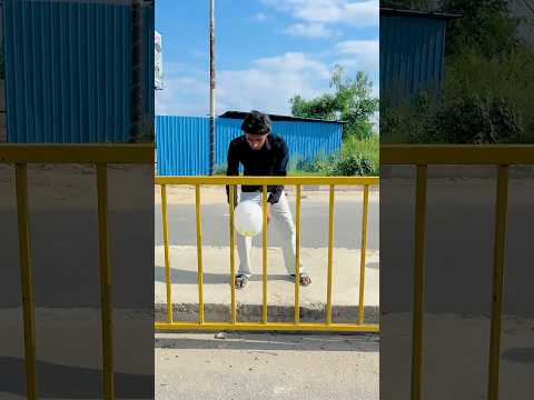 Kya kamal ki trick Hai 😂 #funny #comedy #youtubeshorts #shortsfeed #cutebaby