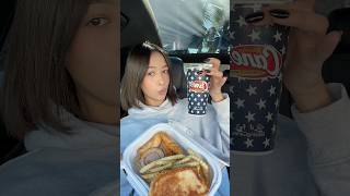 trying ​Raising Canes naked tenders