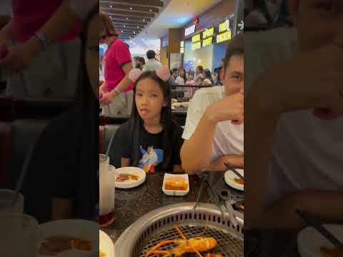 P3 - DAILY VLOG ( Tụi mình gặp Fans....?! ) #samchannel  #shorts