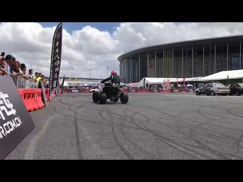 Michael Bizzarro freestyle stunt motorsport
