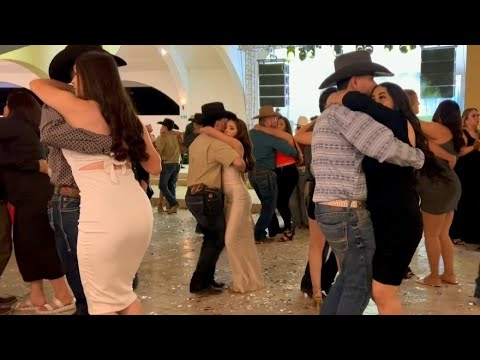 De Caballito se Baila en Chihuahua Con Vendavales