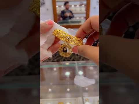 #sonamehal #gold #set #afghan #afghnistan #kabul #kandahar #quetta #goldset #ring #khra #bangles