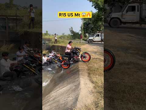 R15 VS mt 😱 #viralvideo #bickelover #youtubeshorts #ktmbike #stunt #offroad #shortvideo