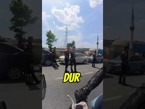 POLİS ÇEVİRDİ?! ABİ GELDİLER ABİ!