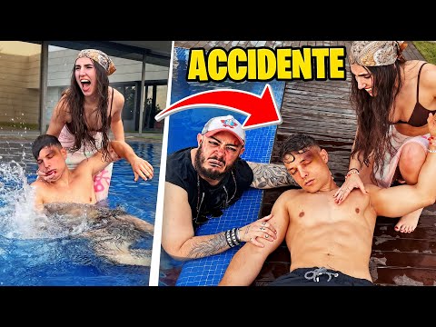 LA CHICA QUE ME GUSTA ME SALVA LA VIDA EN LA PISCINA!