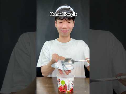 How to eat strawberry yogurt