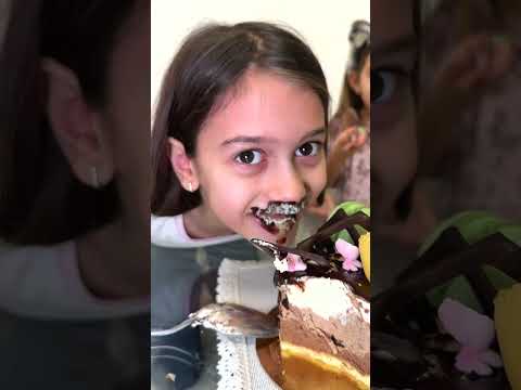 🌶 IUTE vs DULCE 🍭 SUSHI CHALLENGE 🍣