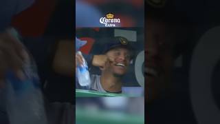 Runner gets faked out for a double play by Jackie Bradley Jr., a breakdown