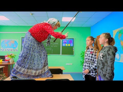 БАБУШКУ ВЫЗВАЛИ В ШКОЛУ!!