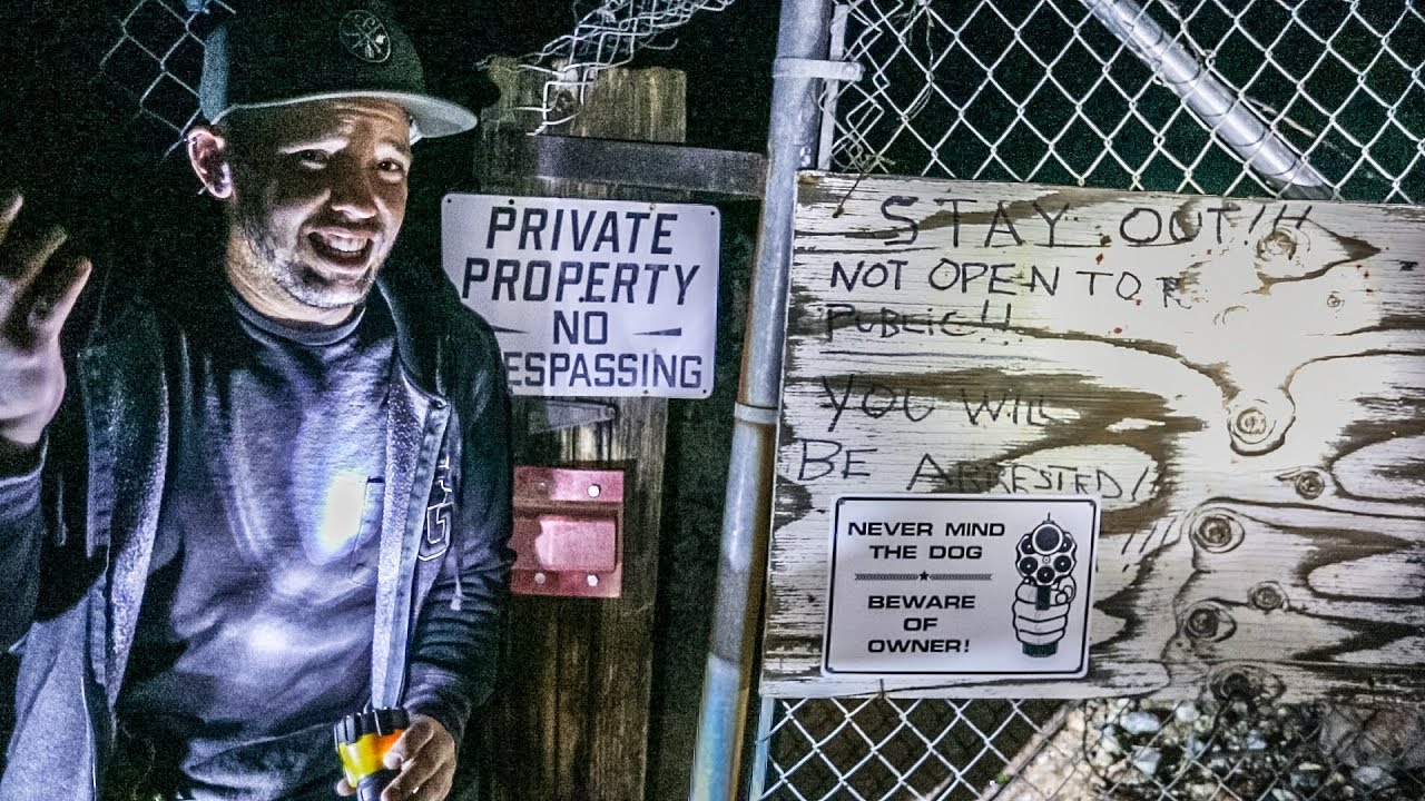 Overnight at haunted ghost town (Terrifying)