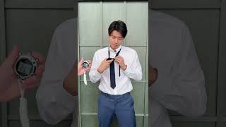 We know he’s fast in the pool. But how fast is his tie-tying game? #WangShun #BeYourOwnBOSS