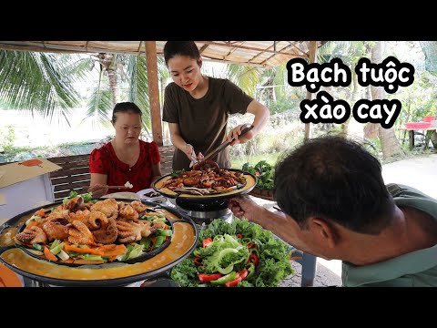 BẠCH TUỘC XÀO CAY kiểu này ngon lắm cả nhà! Vừa nướng vừa xào