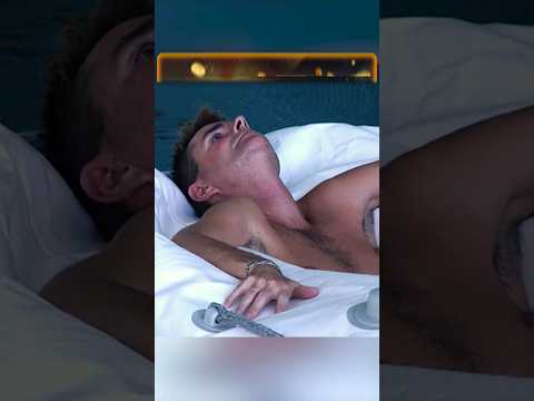 Кому проще пережить КОРАБЛЕКРУШЕНИЕ? #shorts