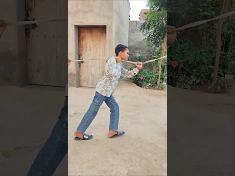 kise khinch Rahe Hain sab #shorts #funny #trending