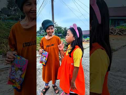 Neneknya Riska Vlog Sedih Mau nyebrang Ditolongin Squidgame Dikasih Es Kiko Viral Enak