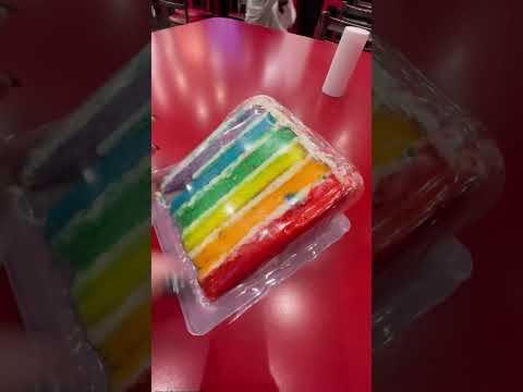 Cake vending machine scam Las Vegas hustle Carlos Bakery gross drunk food stale dessert and sadness