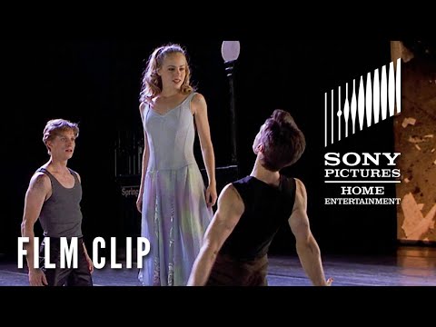 CENTER STAGE (2000) – Cooper, Charlie & Jody Performance