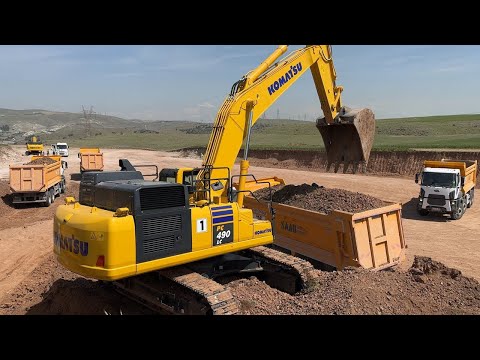 Komatsu Excavator Truck Loading // CAT 311B  Excavator loading truck