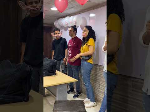 ابانوب فلكس وموهبه التكلم من البطن بالمسك دي عايزة ترقص part 2🤣😍 #abanoubflex #ابانوب_فلكس