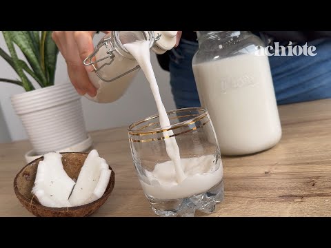 Así se prepara la LECHE DE COCO más FRESCA, SALUDABLE Y NATURAL| El sabor final te sorprenderá !