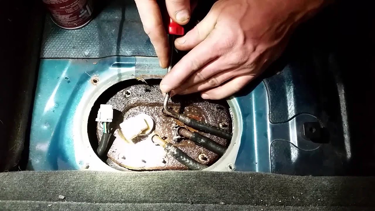 Test And Replace Fuel Pump - Subaru Legacy Outback