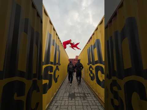 Money Heist vs Police || 48.0 #moneyheist #parkour #police #bubblesgangz #shorts #bubblesmotion